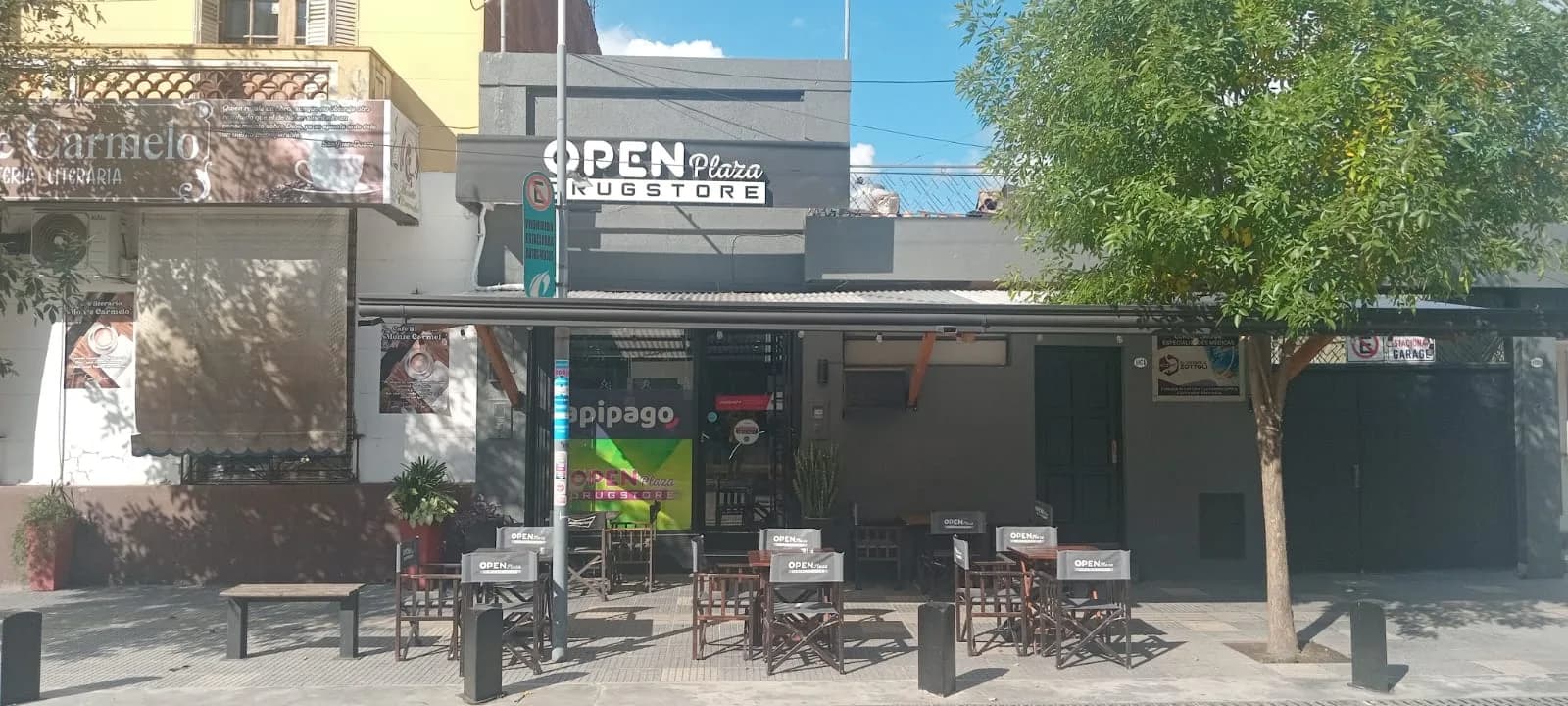 Frente del local Open Plaza Drugstore en Av. Sarmiento 1074, Aguilares, Tucumán
